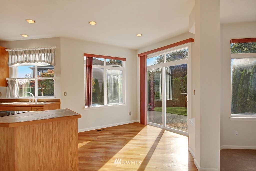 3406 174th Place Southeast Bothell, WA 98012 - Photo 7 of 25