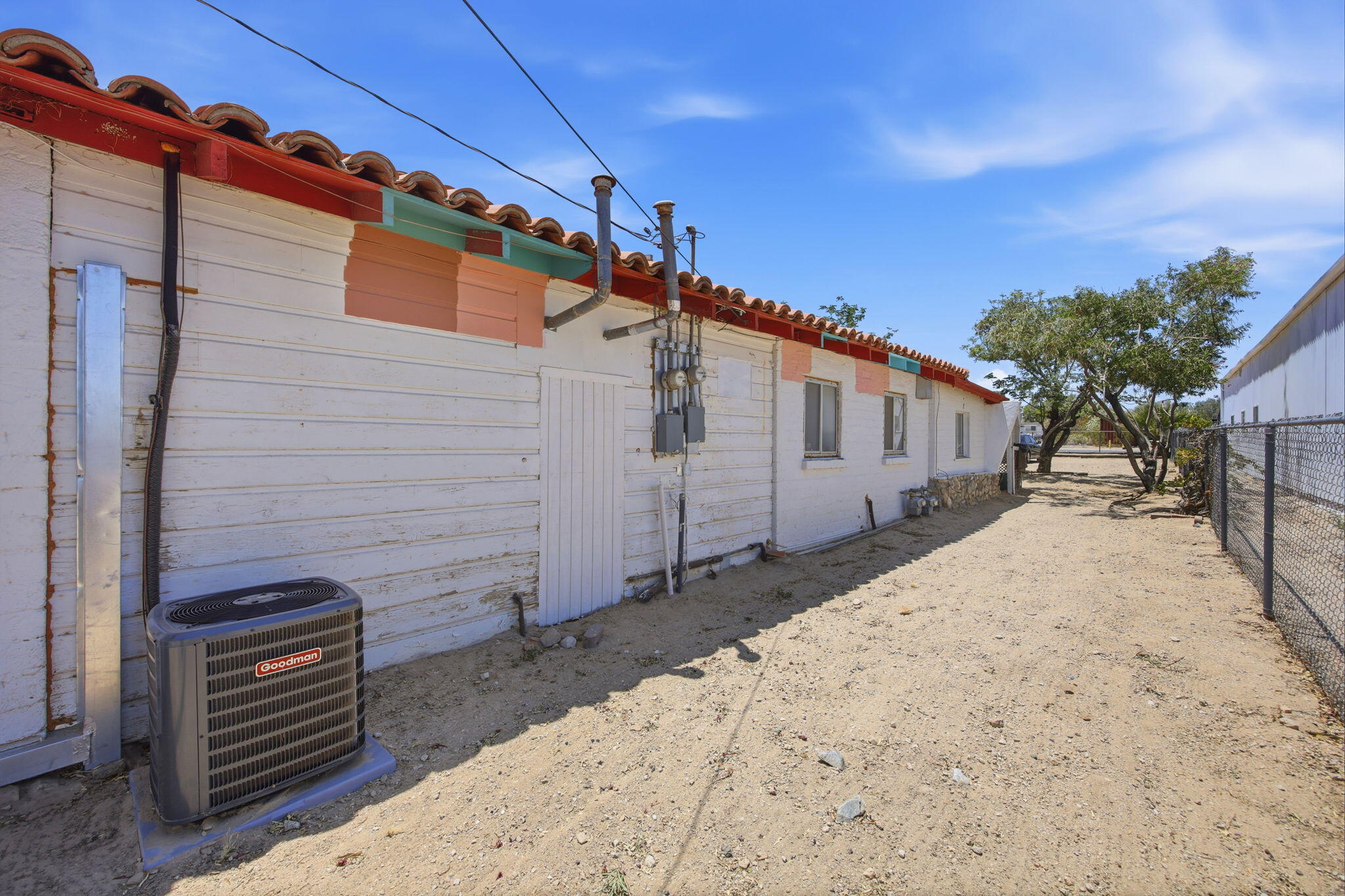 6757 Adobe Road Twentynine Palms, CA 92277 - Photo 18 of 61 18-web-or-mls-18