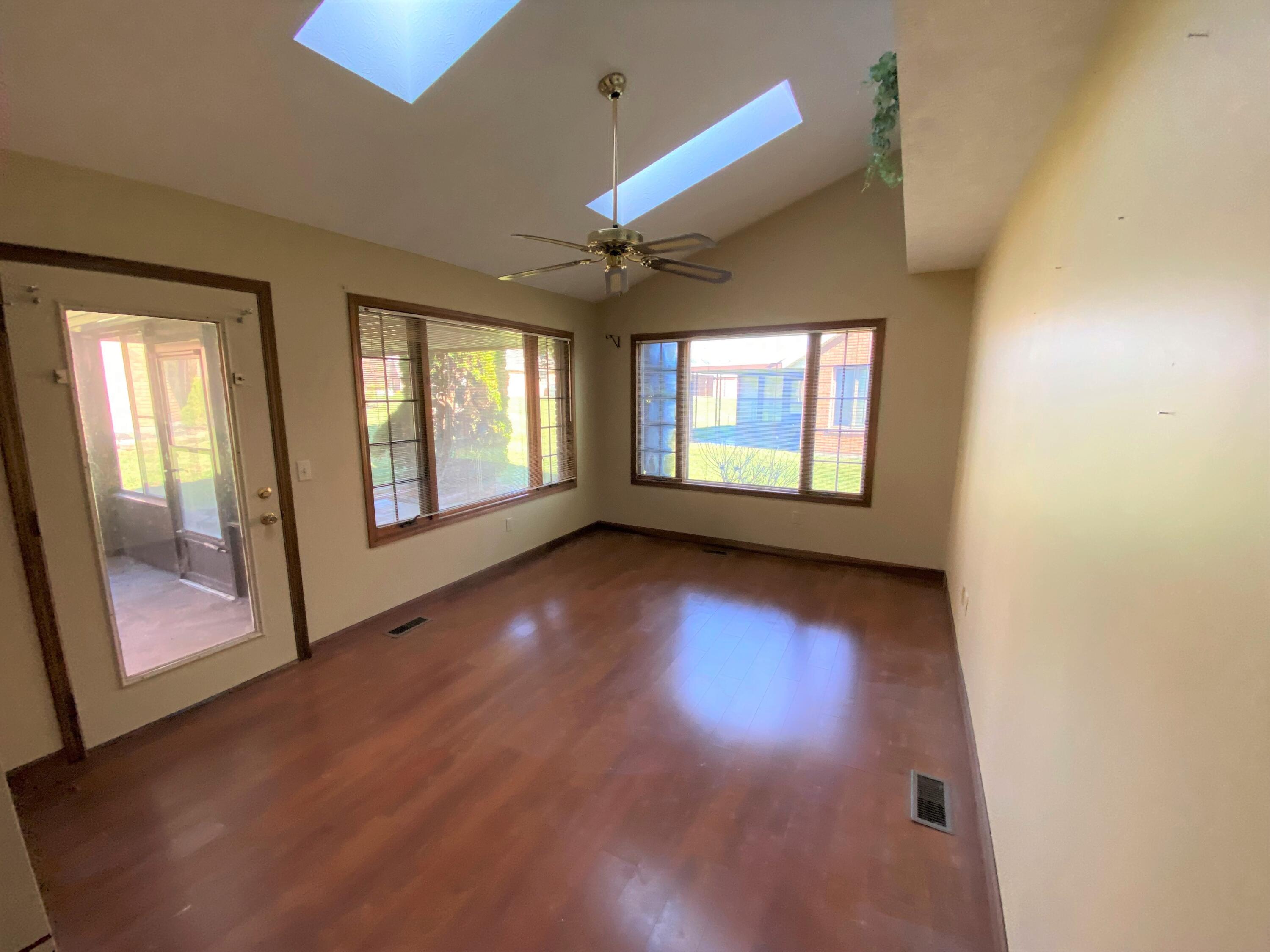 1668 Fox Ridge Drive, Unit 56 Springfield, OH 45503 - Photo 14 of 18