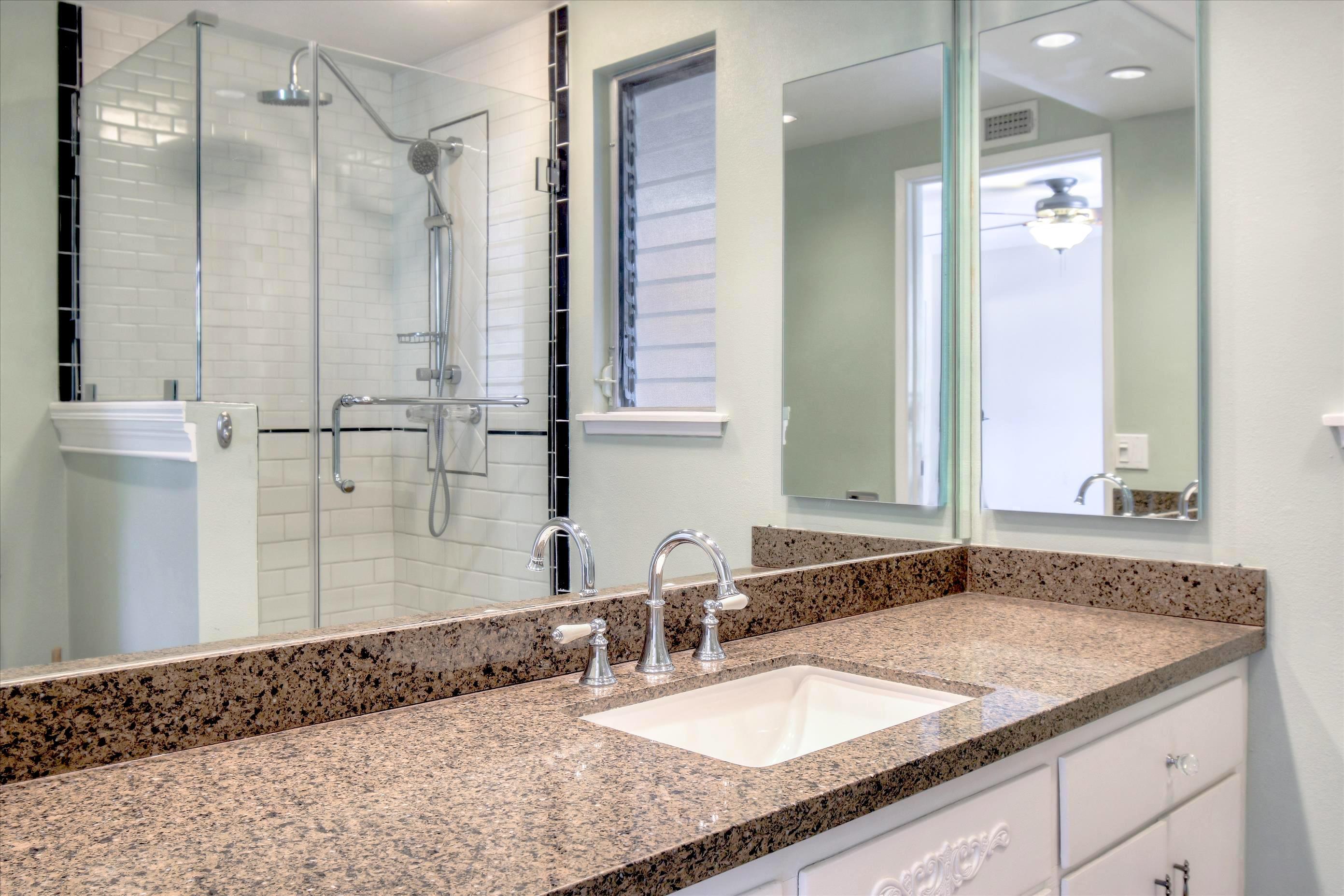 26078 Adamor Road Calabasas, CA 91302 - Photo 29 of 43 Bathroom2b