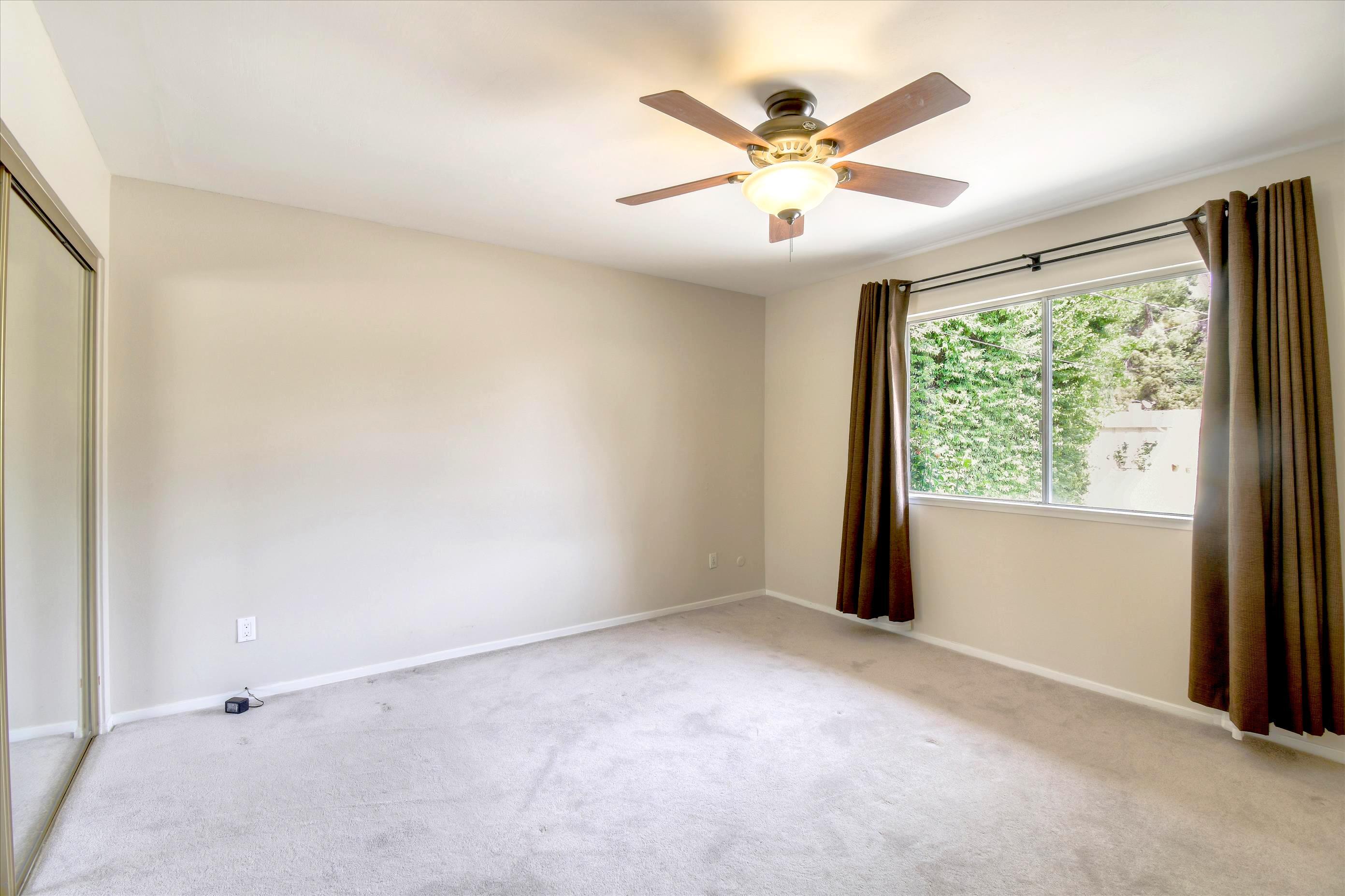 26078 Adamor Road Calabasas, CA 91302 - Photo 36 of 43 Bedroom1b