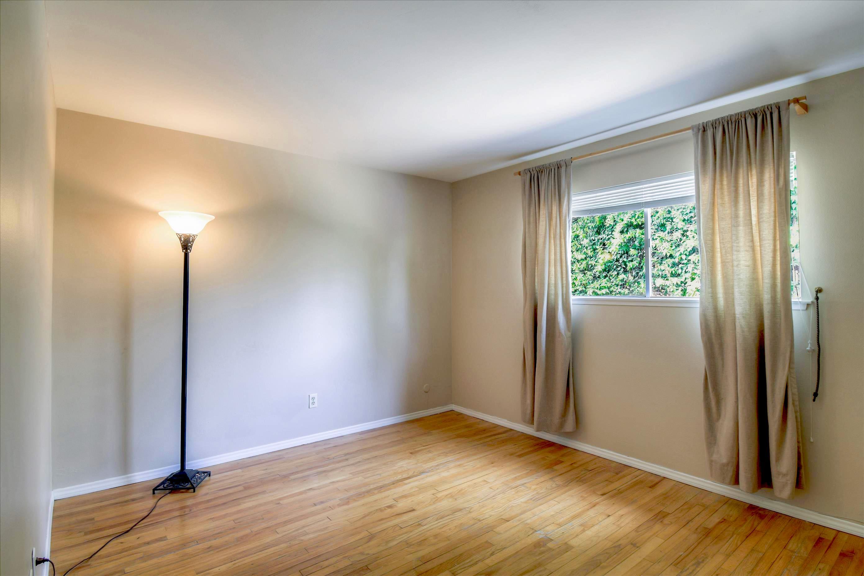 26078 Adamor Road Calabasas, CA 91302 - Photo 38 of 43 Bedroom2b