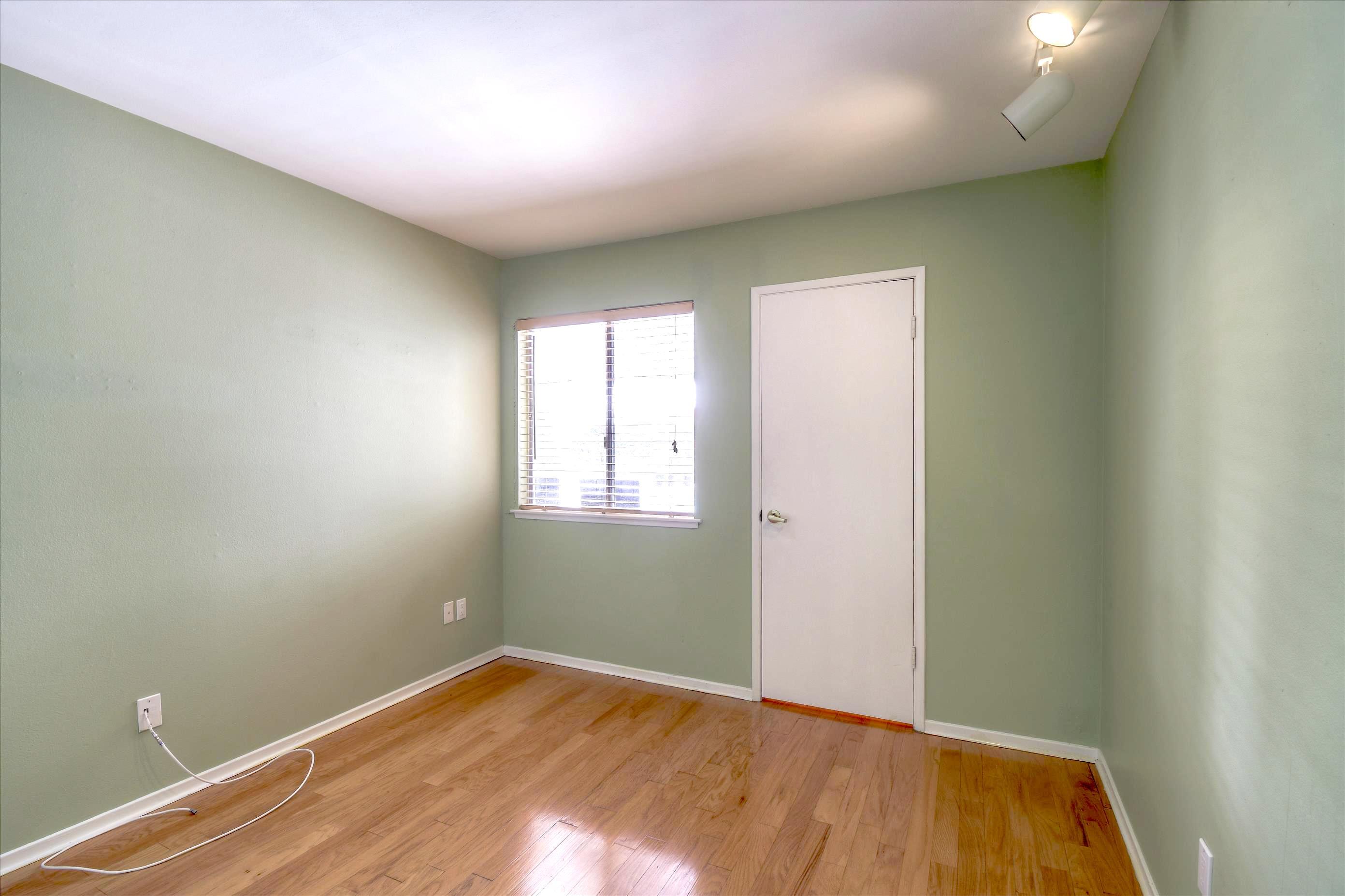 26078 Adamor Road Calabasas, CA 91302 - Photo 41 of 43 Bedroom4a