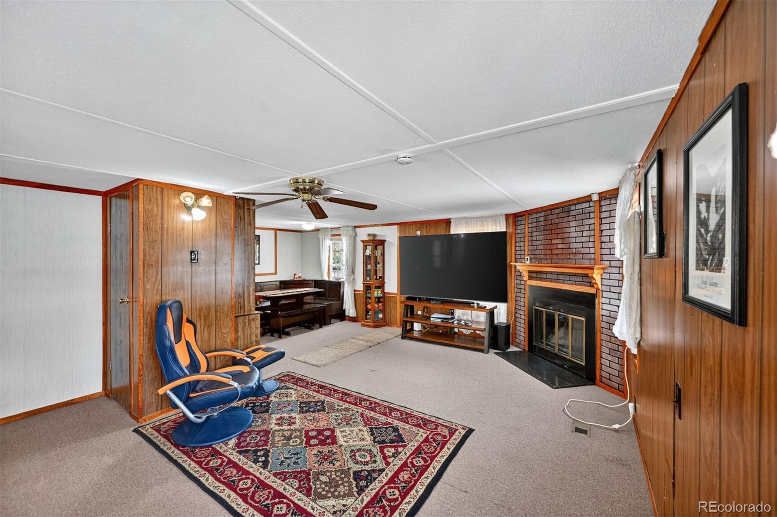 9061 Rampart Street Denver, CO 80260 - Photo 4 of 20 Gallery Image 4