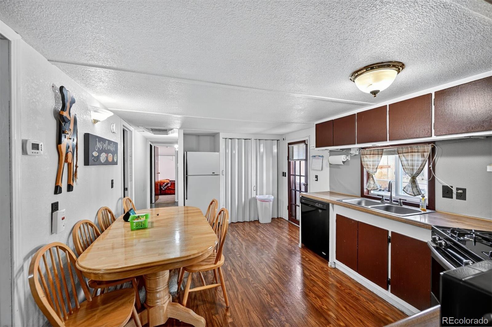 9061 Rampart Street Denver, CO 80260 - Photo 7 of 20 Gallery Image 7