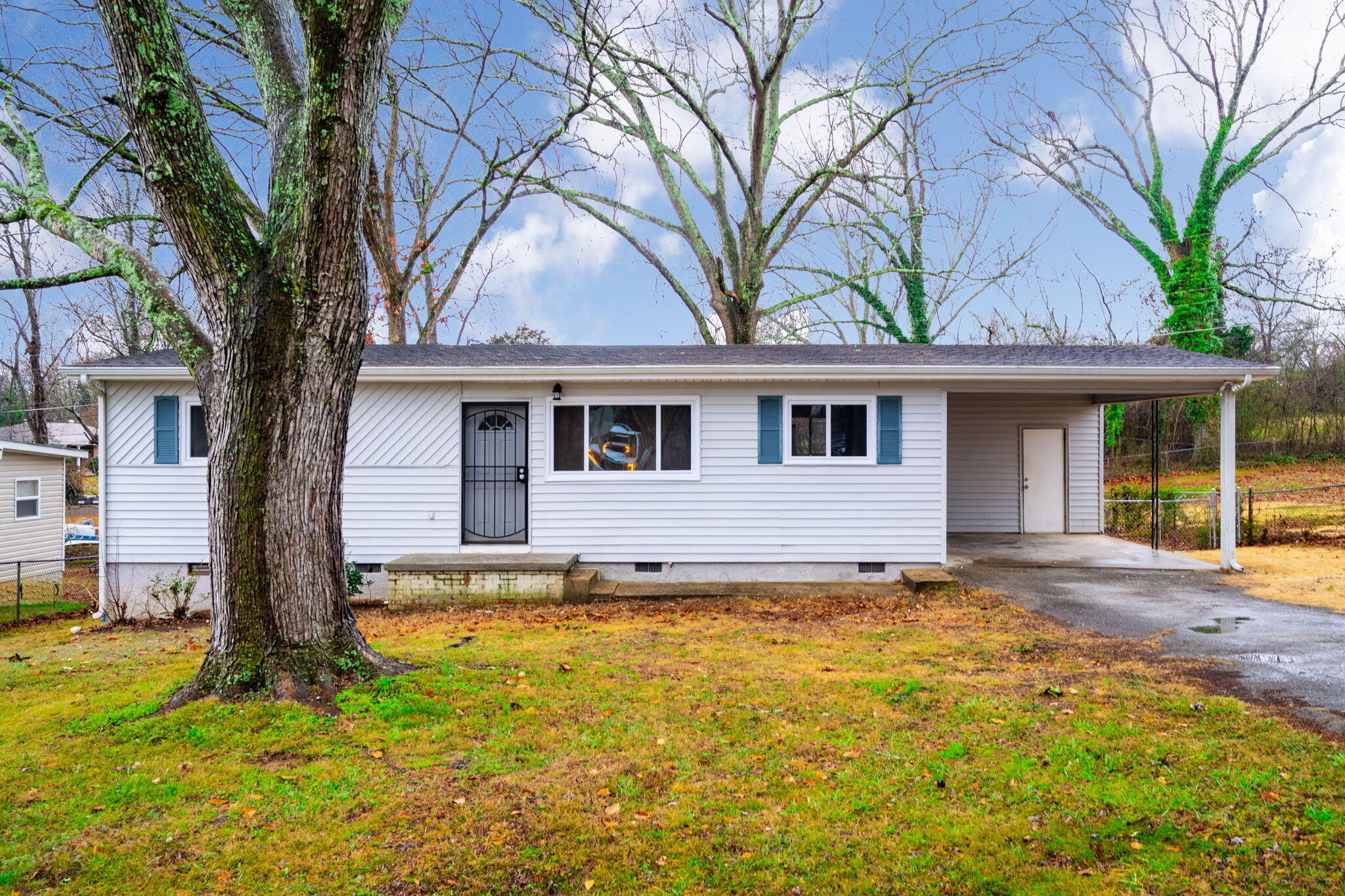 4512 Dumac Road Chattanooga, TN 37416 - Photo 1 of 23 1-web-or-mls-DSC_9909