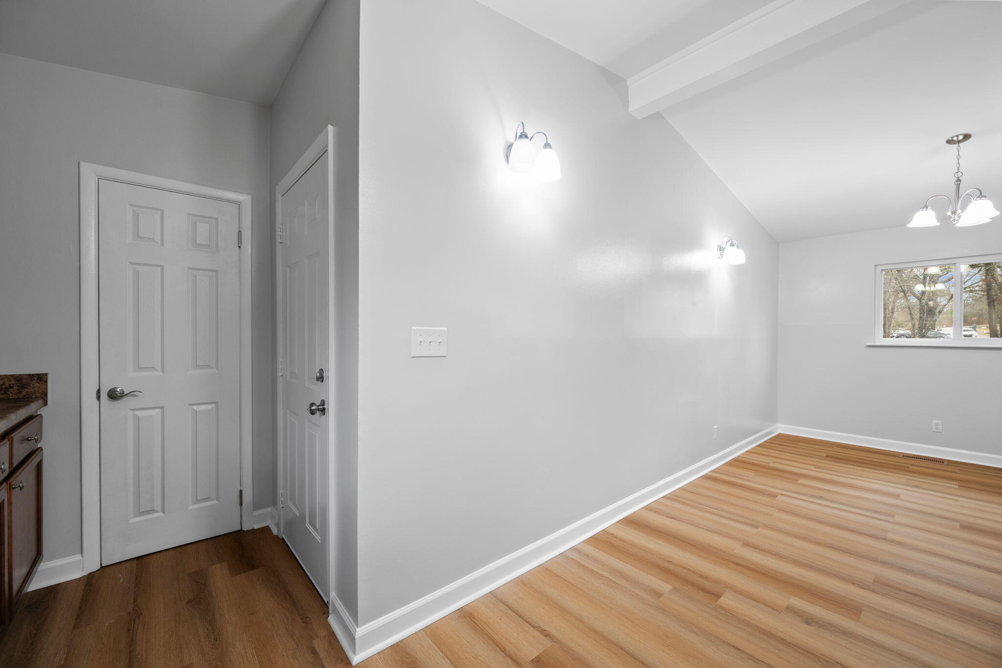 4512 Dumac Road Chattanooga, TN 37416 - Photo 6 of 23 19-web-or-mls-DSC_9965