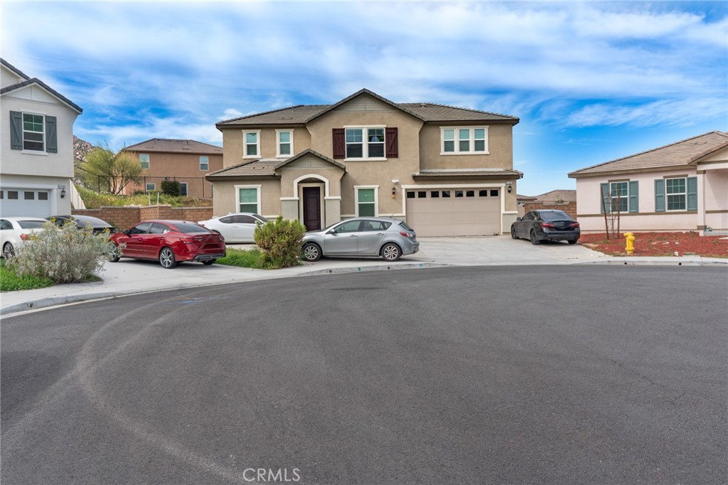 21147 Broken Stone Court Riverside, CA 92507 - Photo 3 of 5