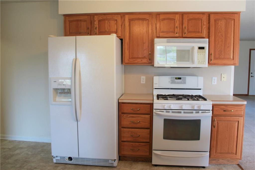 169 Warwick Way Pendleton, IN 46064 - Photo 8 of 28