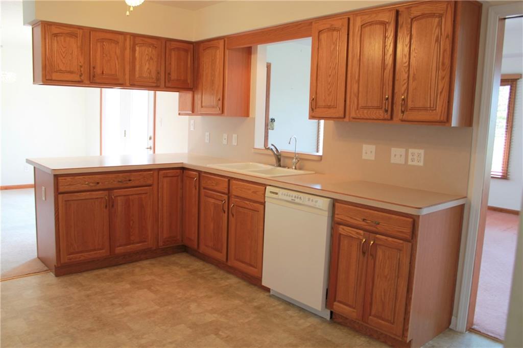 169 Warwick Way Pendleton, IN 46064 - Photo 9 of 28
