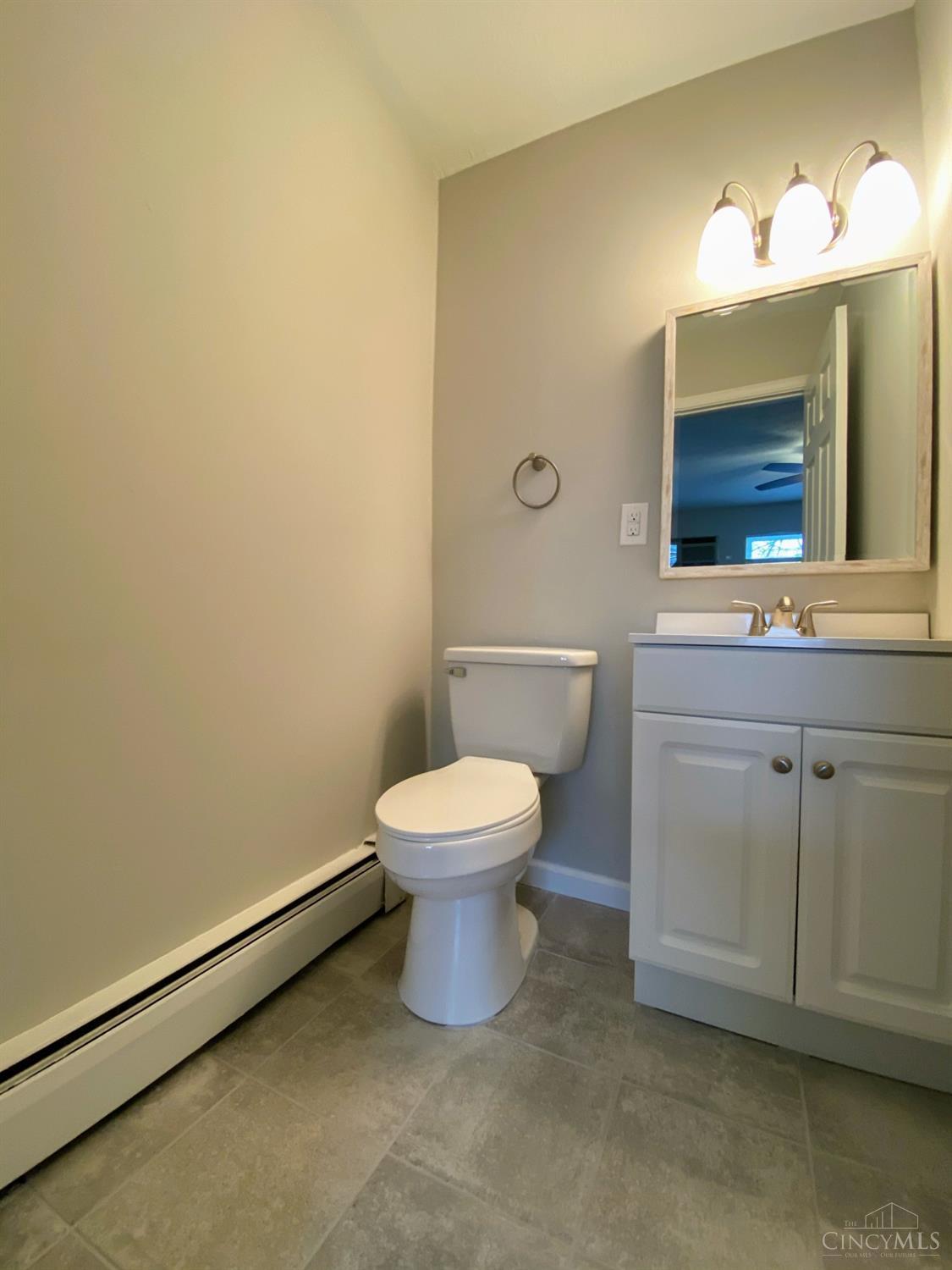 6210 Ridge Avenue, Unit 18 Cincinnati, OH 45213 - Photo 5 of 16