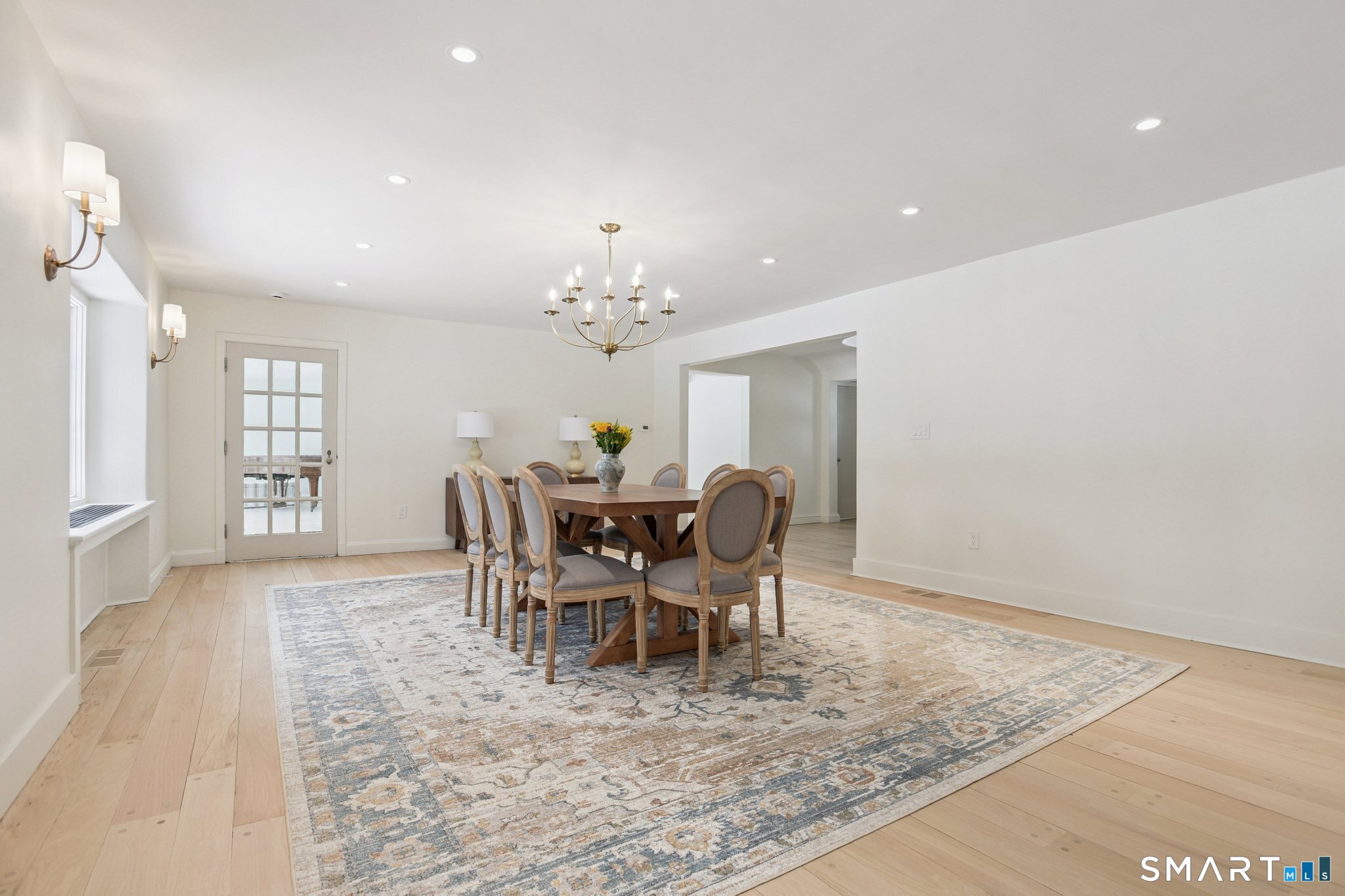 1085 Ridge Road Hamden, CT 06517 - Photo 11 of 41