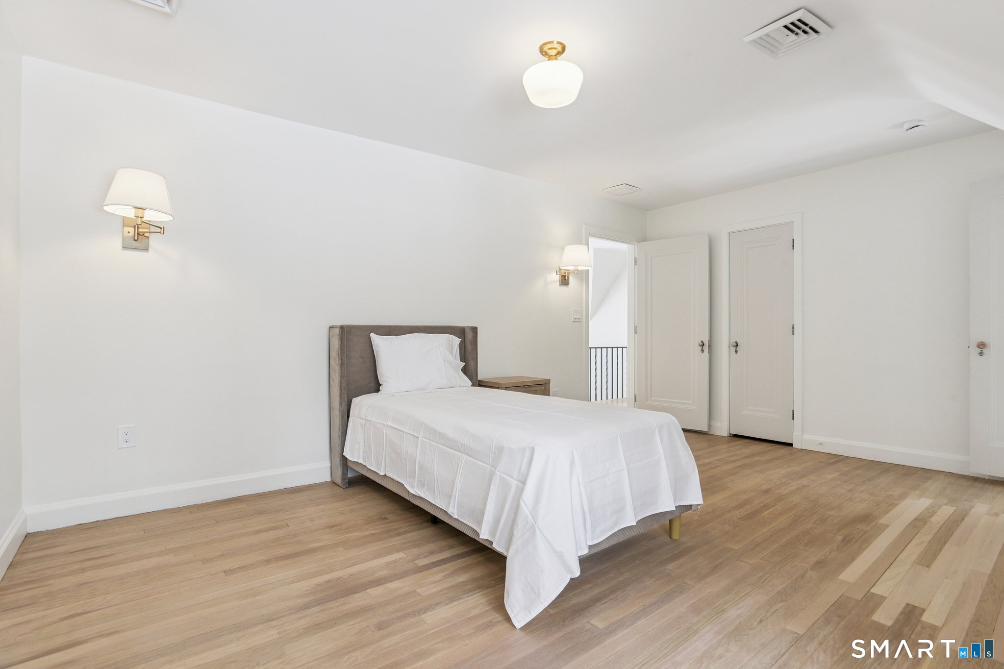 1085 Ridge Road Hamden, CT 06517 - Photo 30 of 41 Bedroom 3 shares a Jack and Jill Bathroom with bedroom number 4