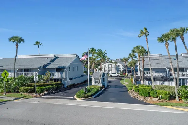 $4,000 | 4949 North Hwy A1A, Unit 45, Fort Pierce, FL 34949
