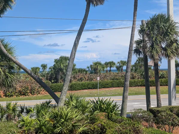 $4,000 | 4949 North Hwy A1A, Unit 45, Fort Pierce, FL 34949