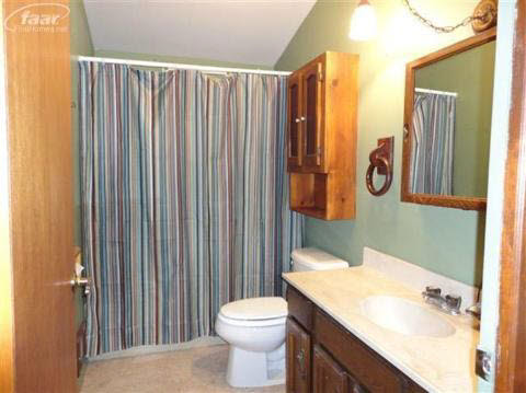 2335 Vernor Road Lapeer, MI 48446 - Photo 8 of 19 20226172-7.JPG
