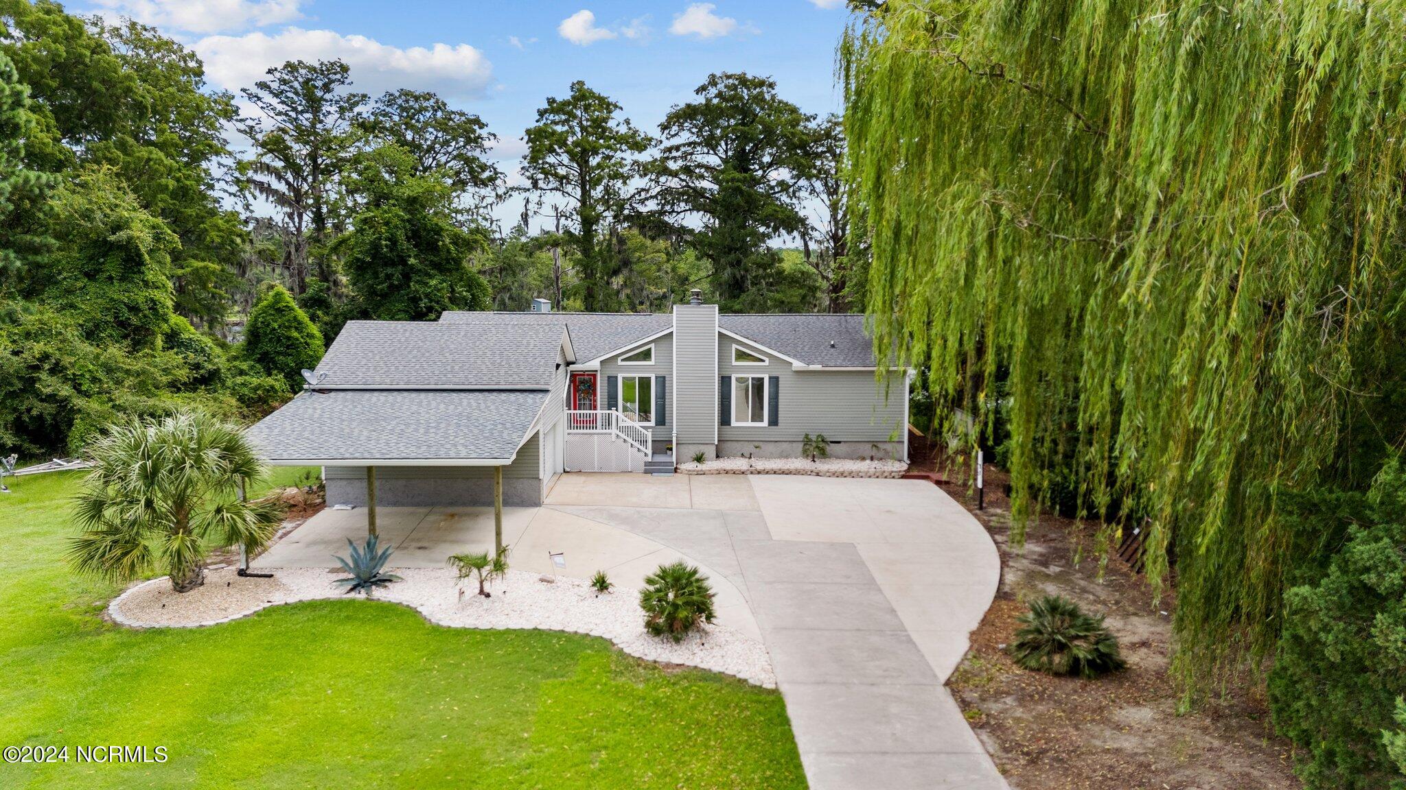 171 Perrytown Road New Bern, NC 28562 - Photo 2 of 54 1-web-or-mls-DJI_20240718112309_0700_D