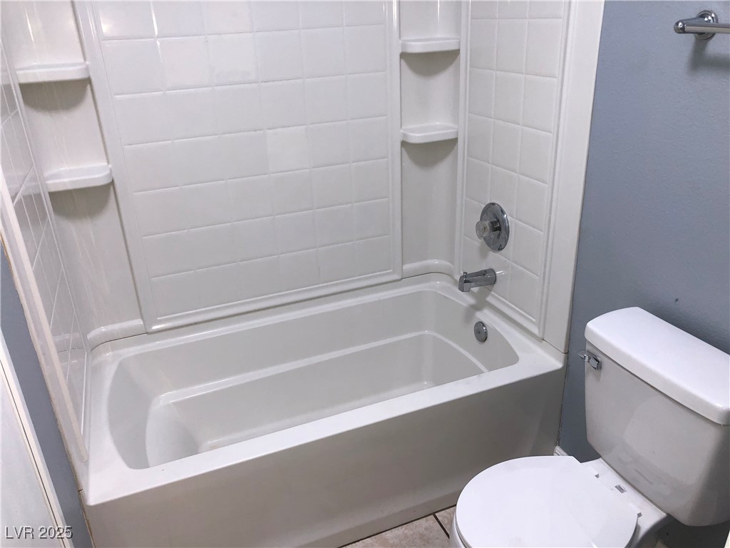 1312 East Nelson Avenue North Las Vegas, NV 89030 - Photo 12 of 26 BATHROOM 1-UNIT 1