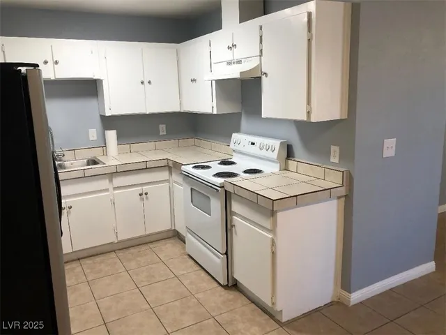 $425,000 | 1312 East Nelson Avenue, North Las Vegas, NV 89030
