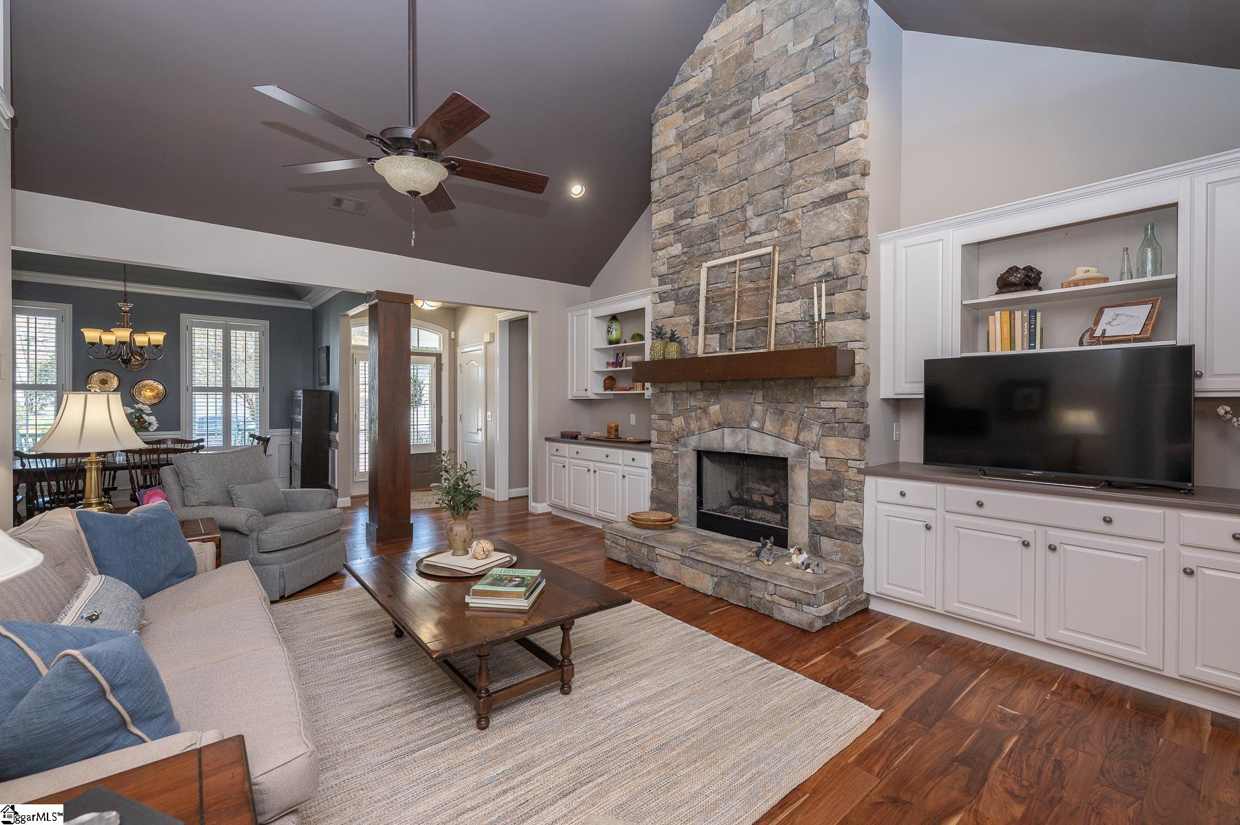 409 Wennington Place Greer, SC 29651 - Photo 5 of 31