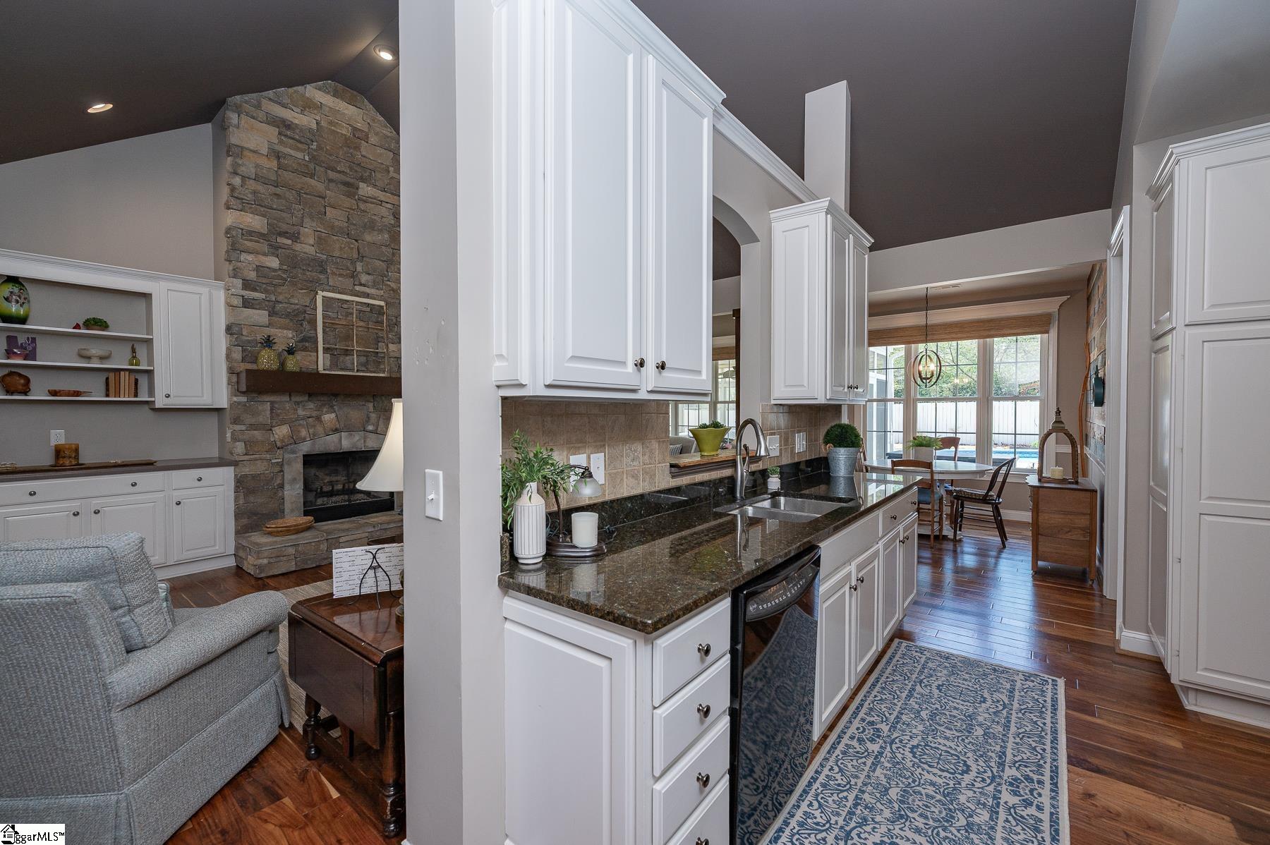 409 Wennington Place Greer, SC 29651 - Photo 9 of 31