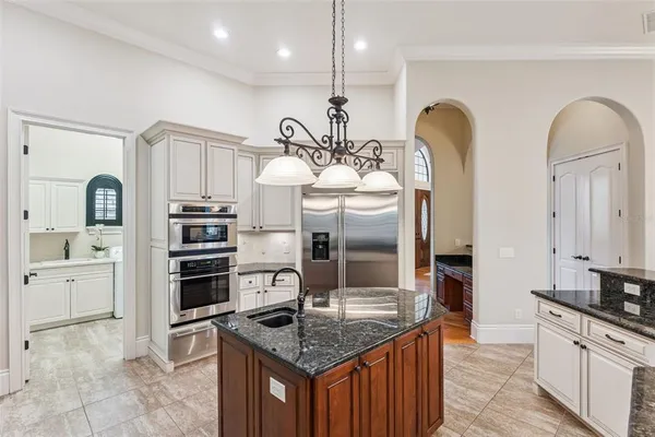 $1,695,000 | 2008 Center Drive, Casselberry, FL 32707