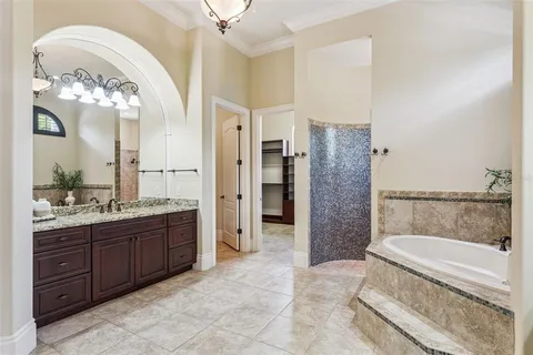 $1,895,000 | 2008 Center Drive, Casselberry, FL 32707