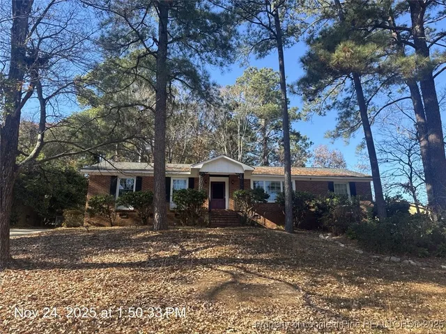 $1,700 | 5560 Hedrick Drive, Fayetteville, NC 28303