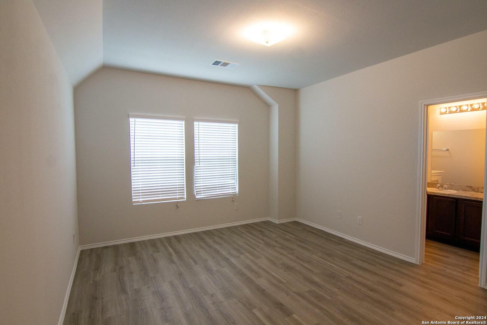 10514 Apple Pie Road San Antonio, TX 78224 - Photo 8 of 14