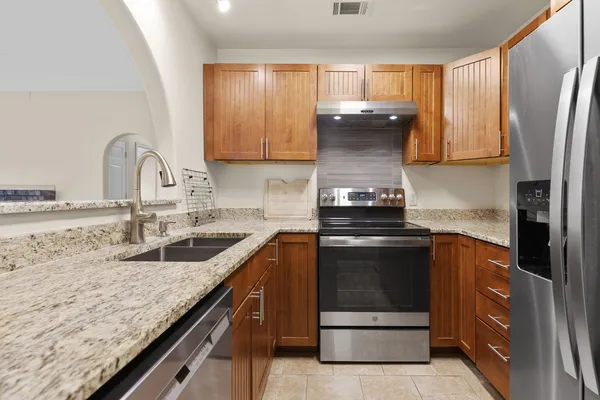 $1,950 | 2630 Gwendolyn Lane, Unit A, Austin, TX 78748