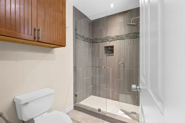 $1,950 | 2630 Gwendolyn Lane, Unit A, Austin, TX 78748