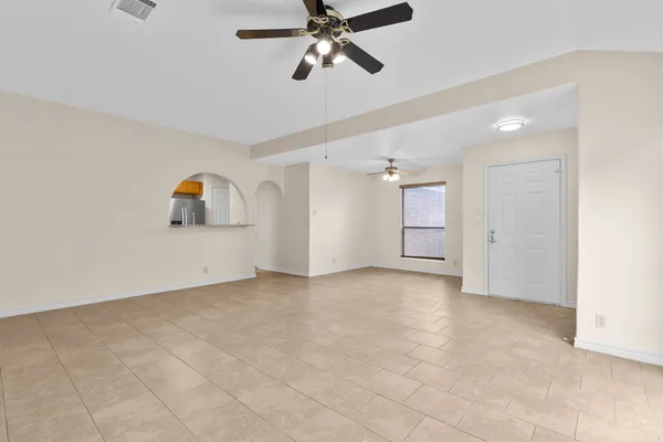 $1,950 | 2630 Gwendolyn Lane, Unit A, Austin, TX 78748