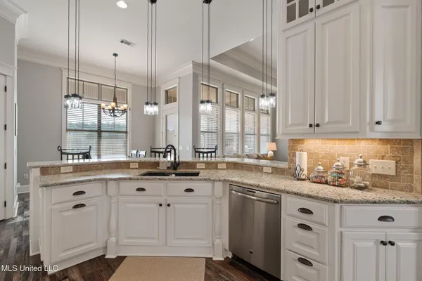 $610,000 | 135 472nd Highway, Pinola, MS 39149