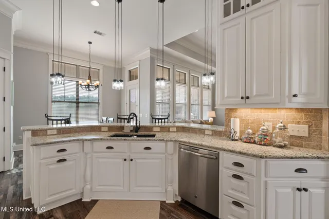 $610,000 | 135 472nd Highway, Pinola, MS 39149