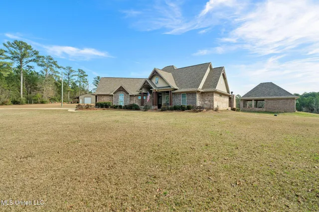 $610,000 | 135 472nd Highway, Pinola, MS 39149