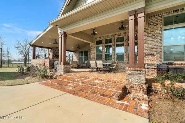 $610,000 | 135 472nd Highway, Pinola, MS 39149