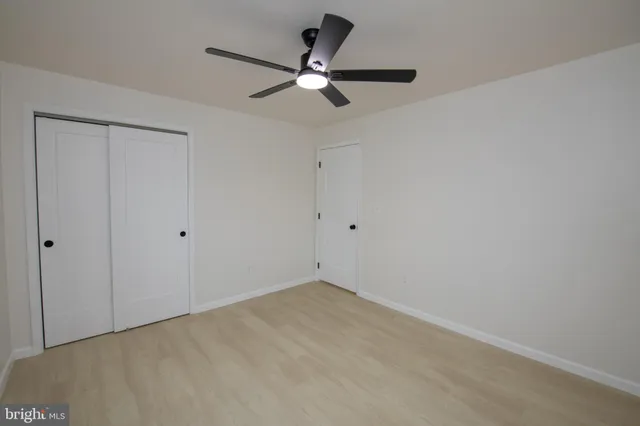 $440,000 | 30 Mistletoe Lane, Levittown, PA 19054