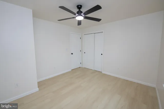 $440,000 | 30 Mistletoe Lane, Levittown, PA 19054