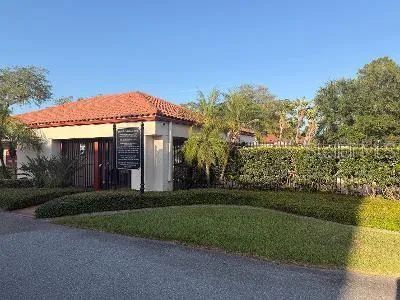 $2,050 | 3455 Countryside Boulevard, Unit 4, Clearwater, FL 33761