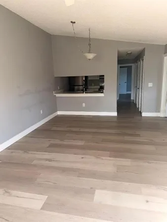 $2,050 | 3455 Countryside Boulevard, Unit 4, Clearwater, FL 33761