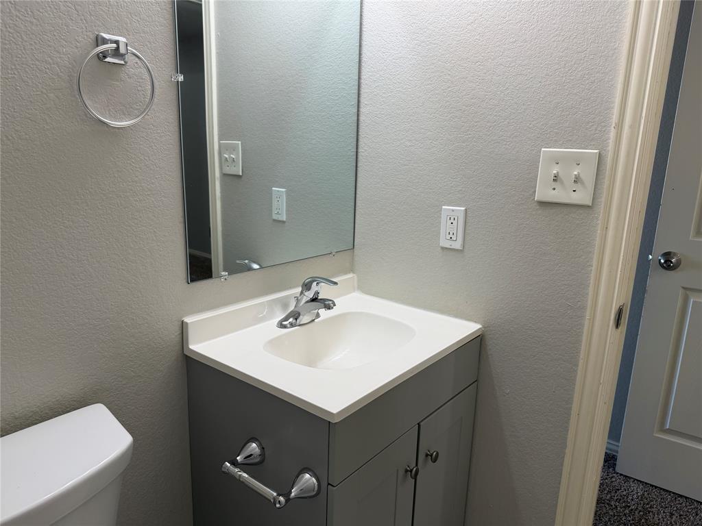 4029 Preferred Place Dallas, TX 75237 - Photo 26 of 29