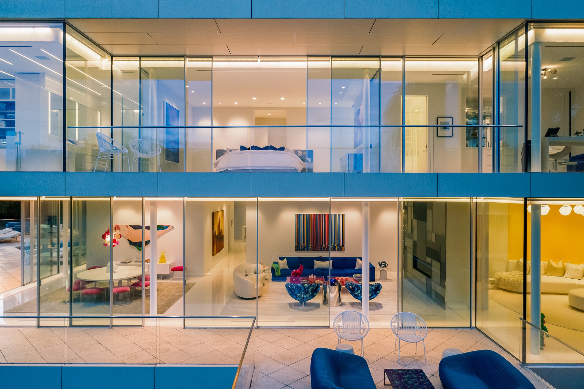 34 Cobb Isle Road Water Mill, NY 11976 - Photo 7 of 37 a view of a living room with furniture
