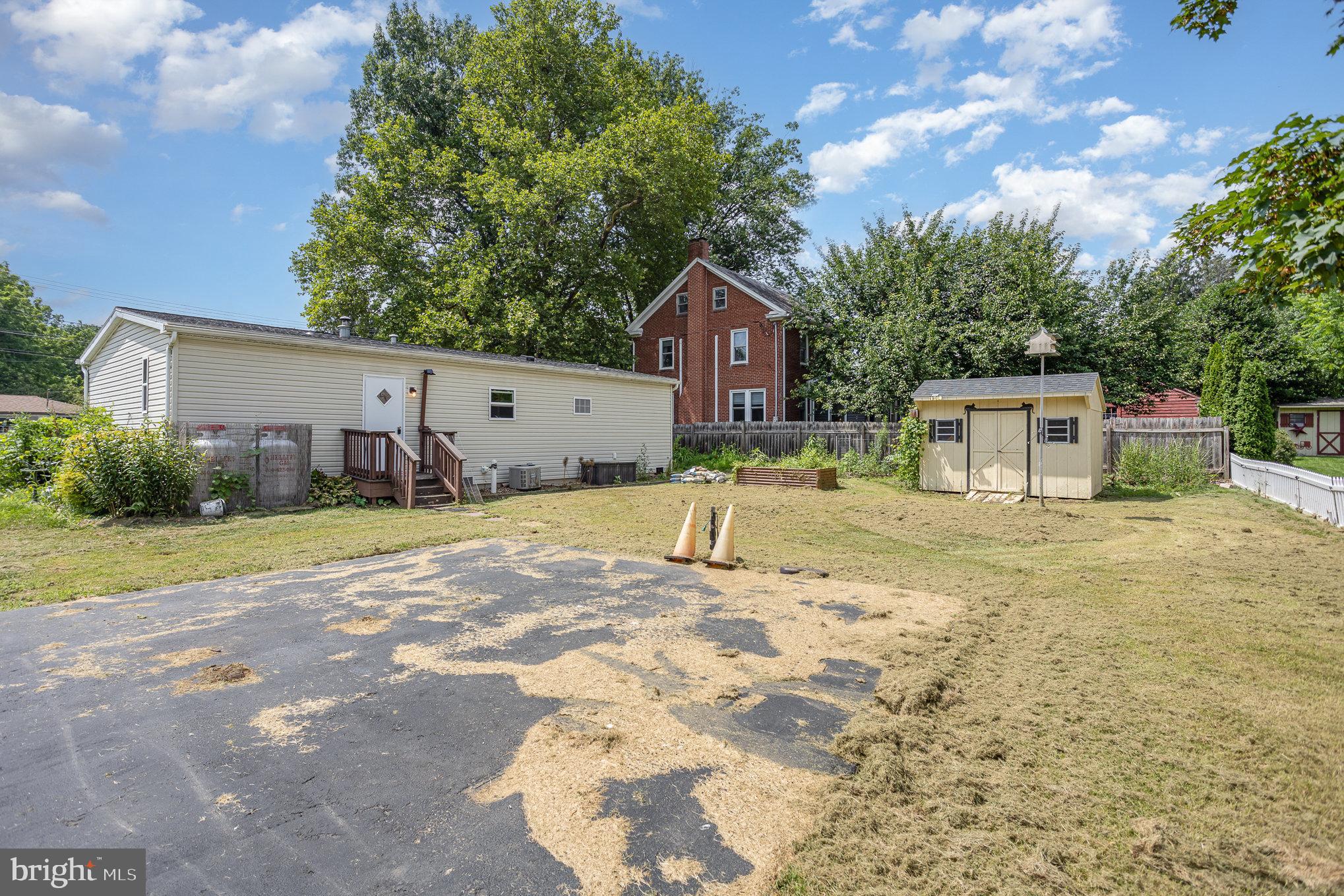 497 Middletown Road Hummelstown, PA 17036 - Photo 5 of 25
