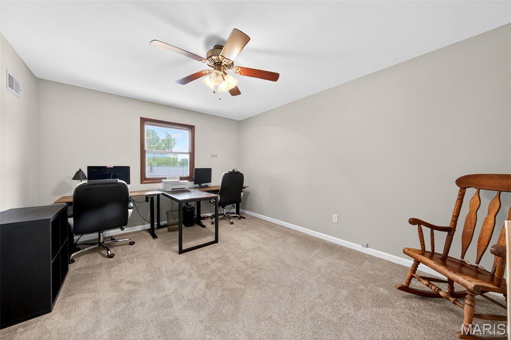 693 Rustic Valley Drive Ballwin, MO 63021 - Photo 23 of 40