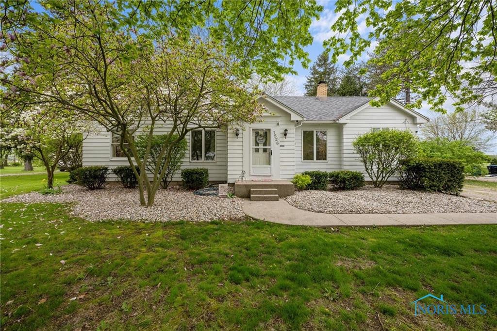 1526 South Wynn Road Oregon, OH 43616 - Photo 2 of 33 Gallery Image 2