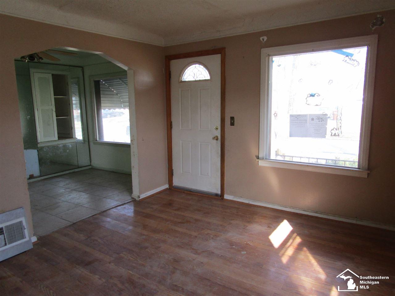 35850 Williams Inkster, MI 48141 - Photo 2 of 13