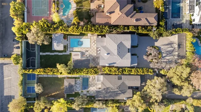 $10,000,000 | 17528 Jayden Lane, Encino, CA 91316