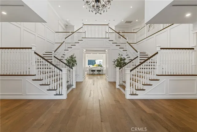 $10,000,000 | 17528 Jayden Lane, Encino, CA 91316