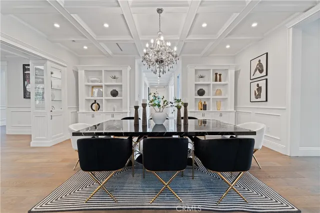 $10,000,000 | 17528 Jayden Lane, Encino, CA 91316