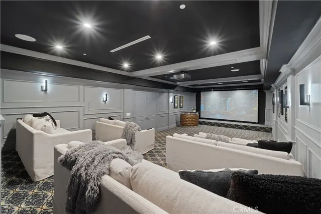 $10,000,000 | 17528 Jayden Lane, Encino, CA 91316